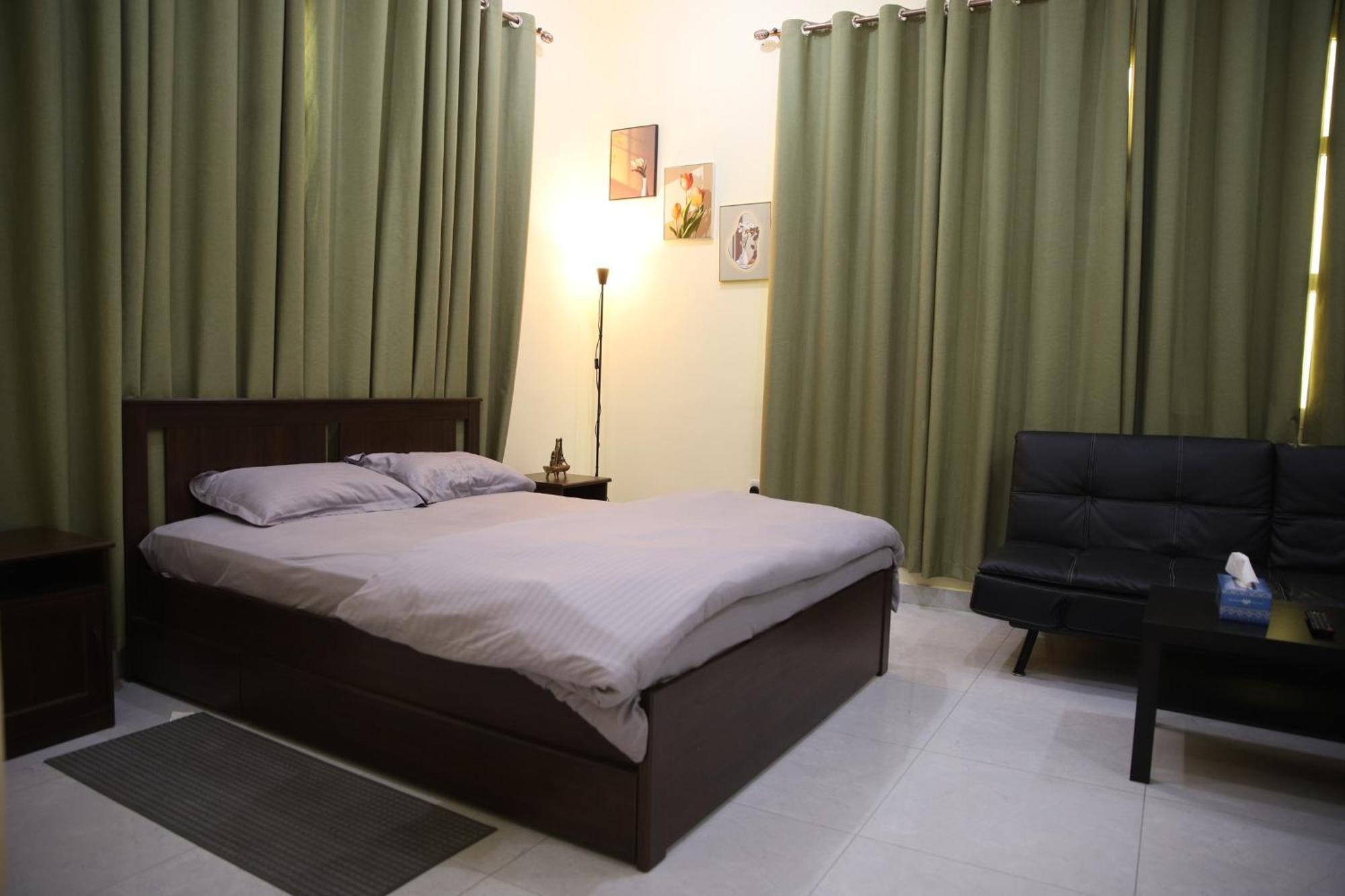 Luxury Private Studio Apartment Close To Airport 阿布扎比 外观 照片